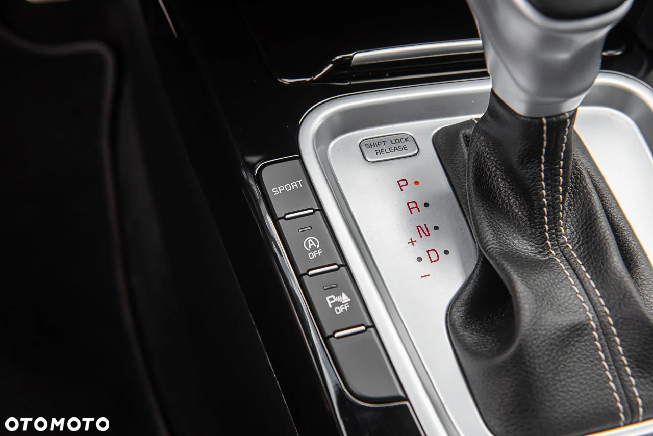 Kia ProCeed 1.5 T-GDI GT Line DCT - 28