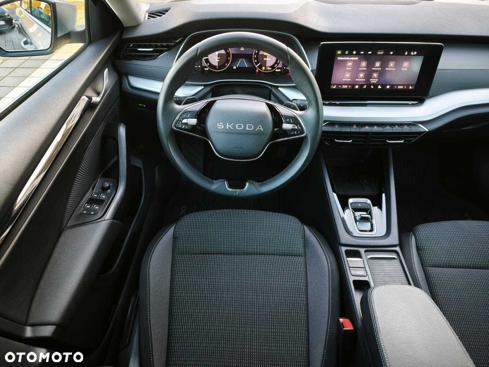 Skoda Octavia 2.0 TDI Selection DSG - 7