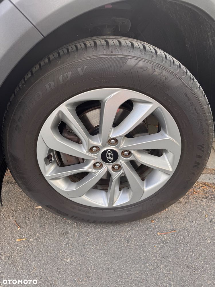 Hyundai Tucson 1.6 GDI BlueDrive Style 2WD - 17