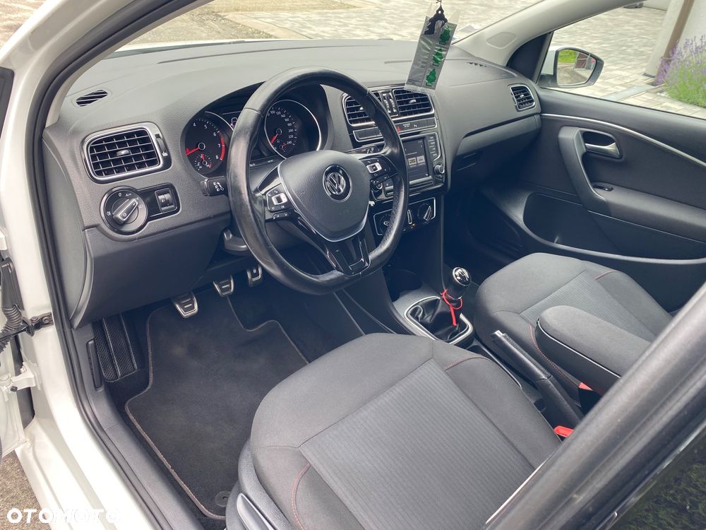 Volkswagen Polo 1.2 TSI Blue Motion Technology MATCH - 25