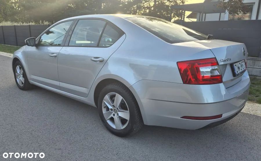 Skoda Octavia 2.0 TDI Ambition EU6 - 4