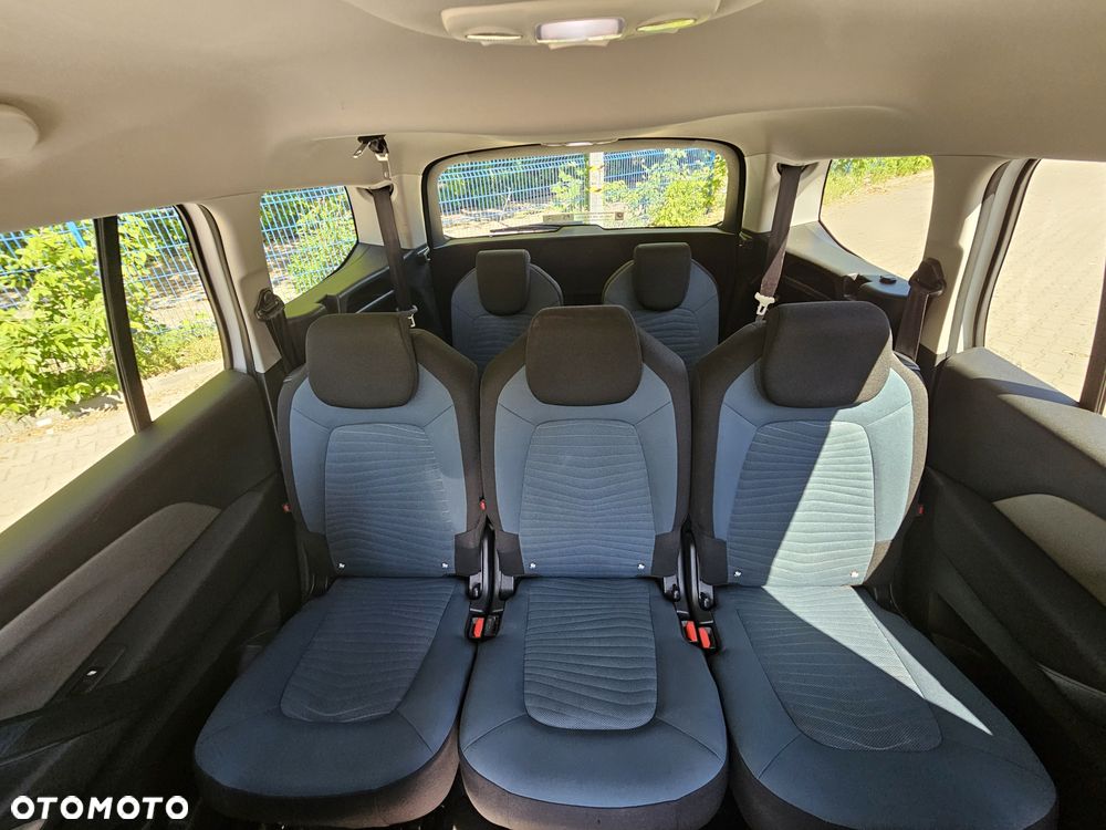Citroën C4 Grand Picasso - 2