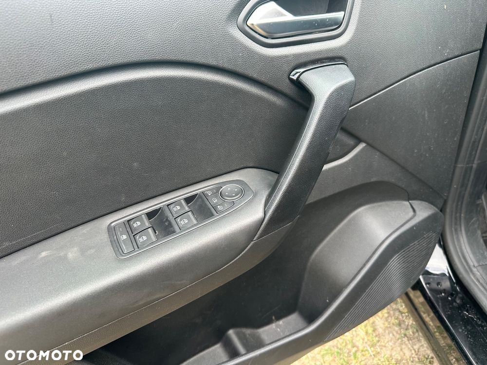 Renault Captur TCe 100 BUSINESS EDITION - 19