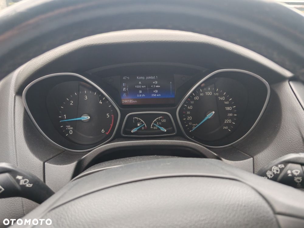 Ford Focus - 8