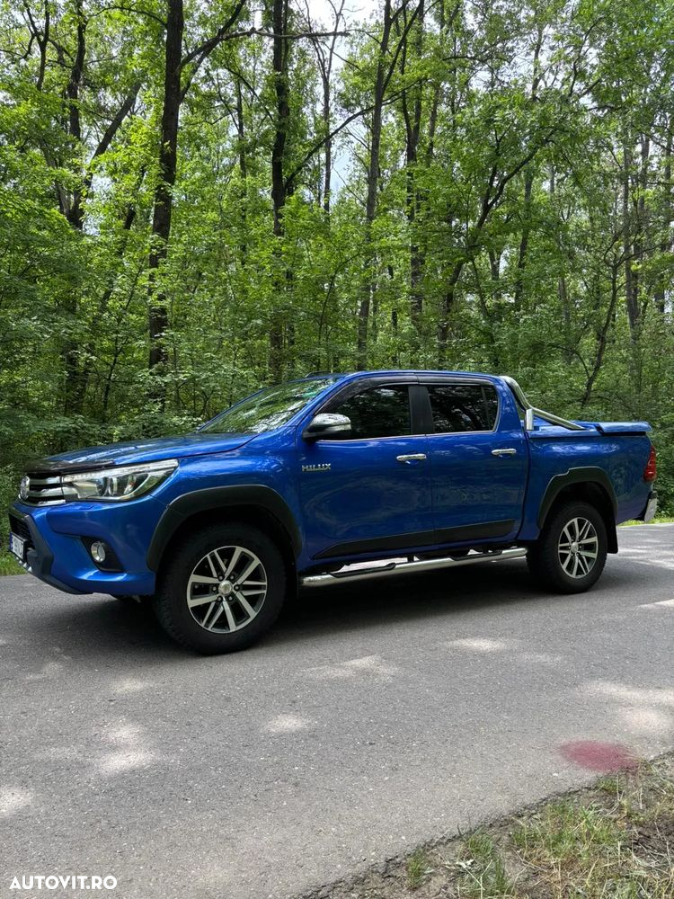 Toyota Hilux 4x4 Double Cab M/T Comfort - 3