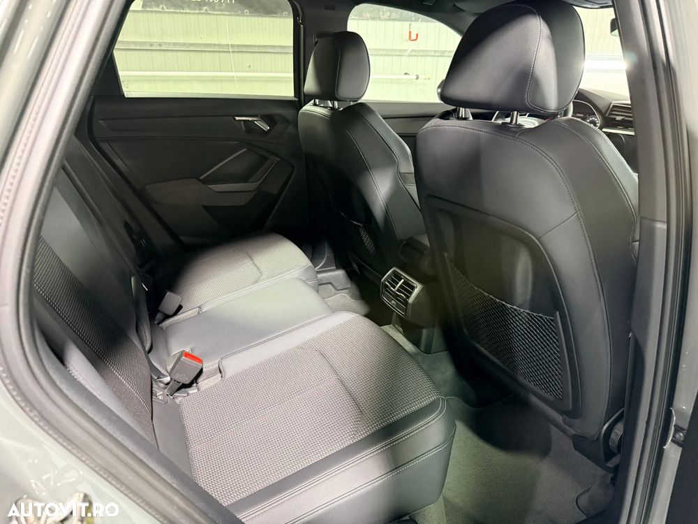 Audi Q3 2.0 35 TDI S tronic - 9