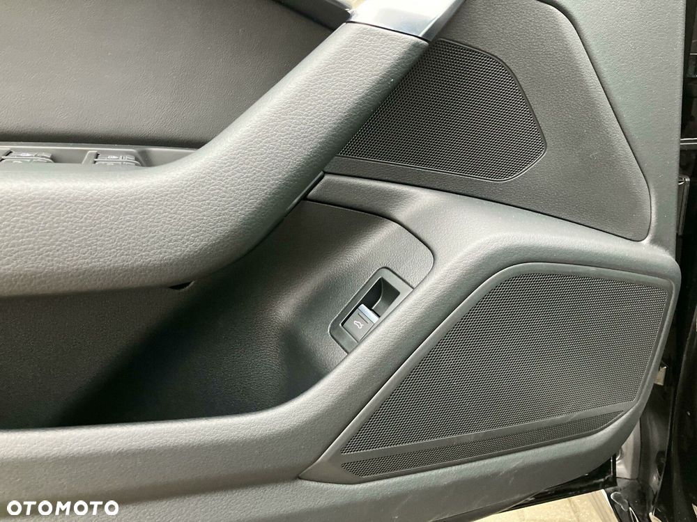 Audi A6 - 12