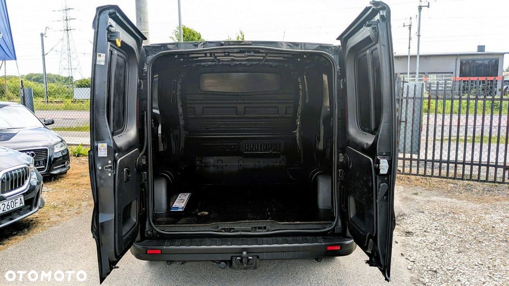 Opel Vivaro - 28