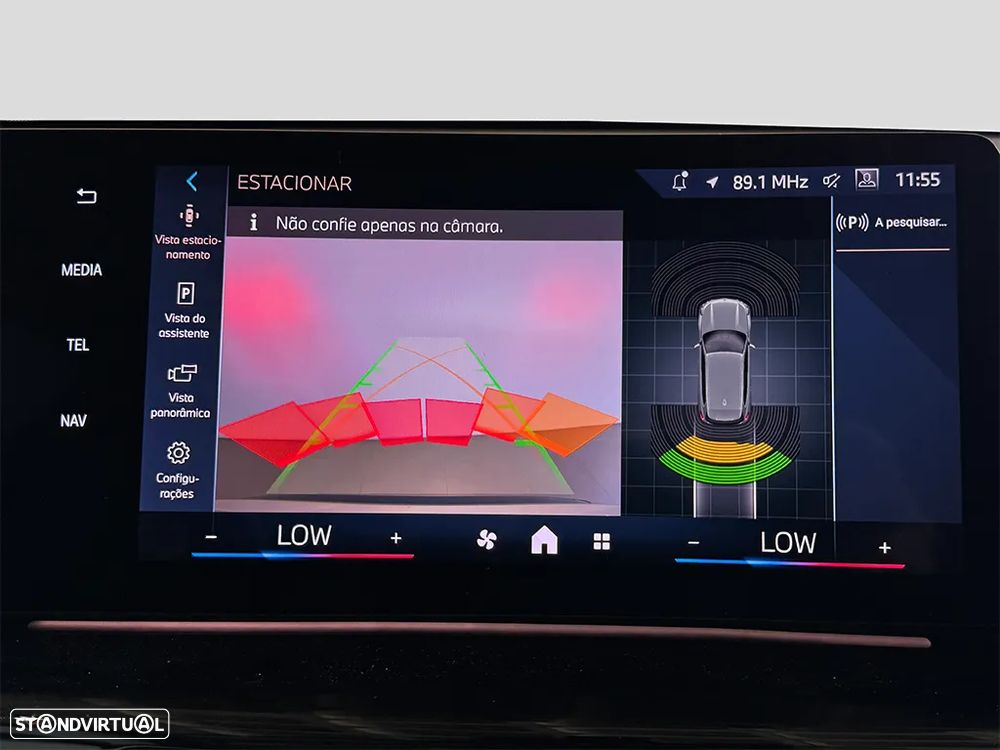 BMW iX1 eDrive20 xLine - 12