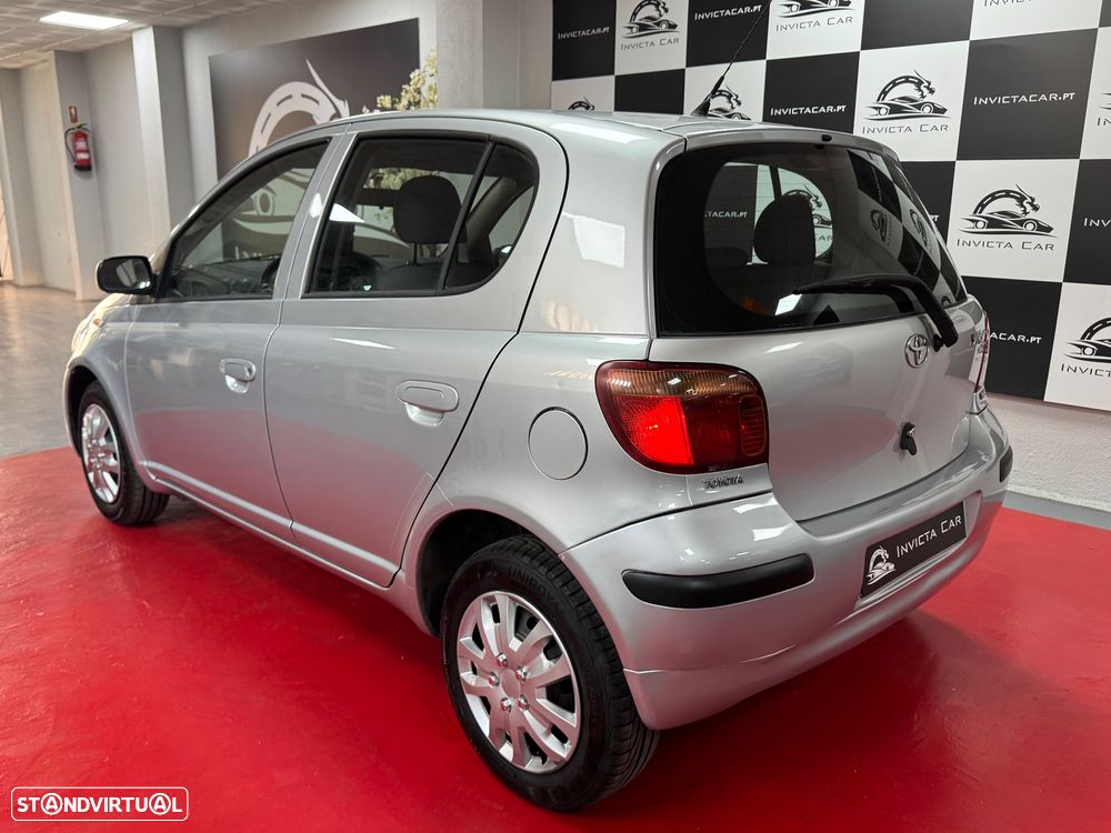 Toyota Yaris 1.0 Sol - 6