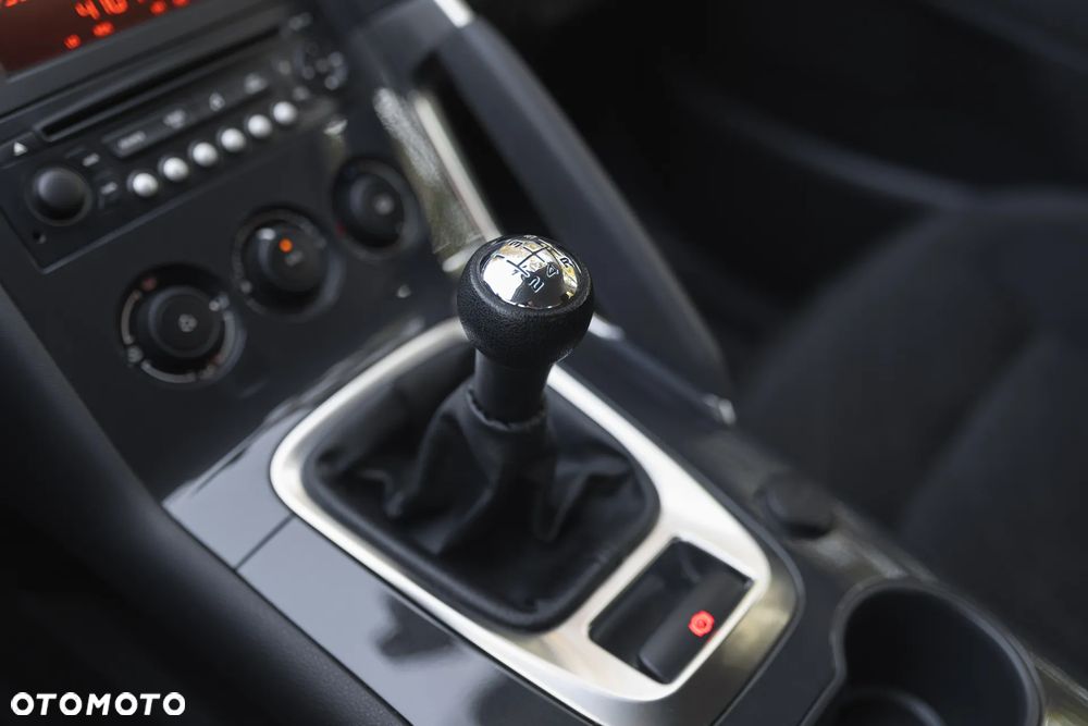 Peugeot 3008 1.6 Trendy - 20
