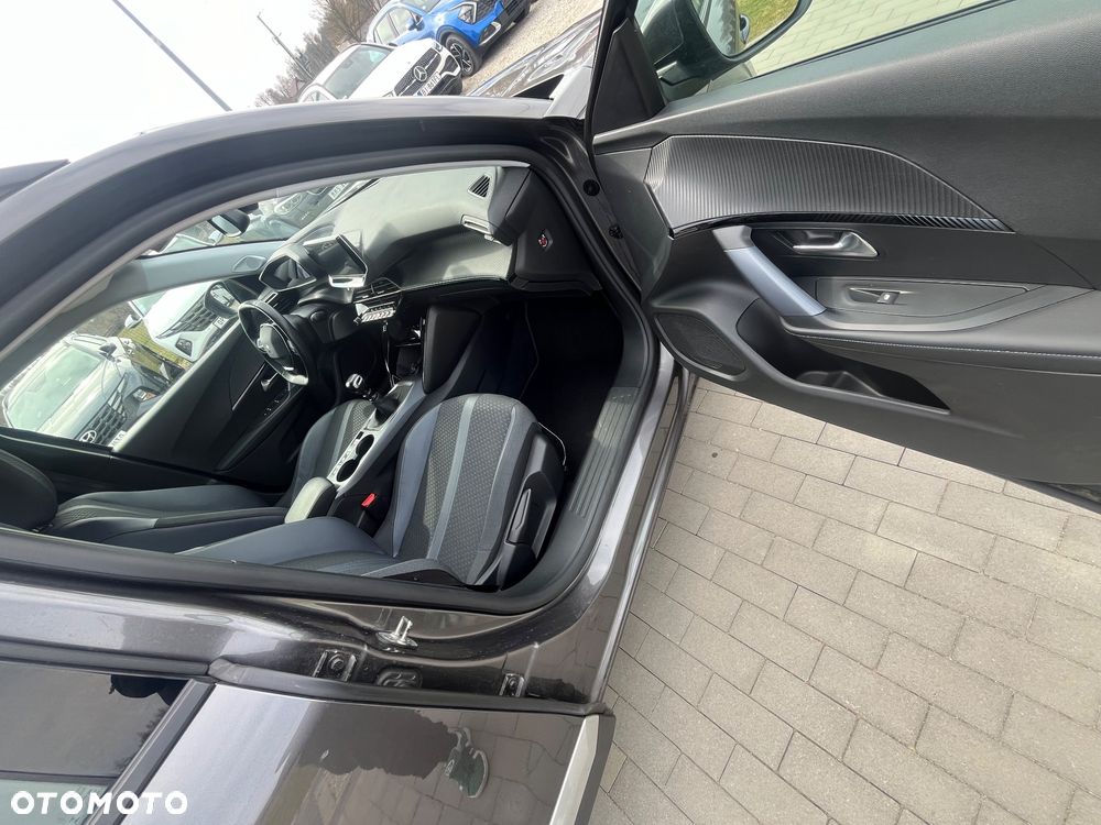 Peugeot 2008 BlueHDi 110 Allure - 15