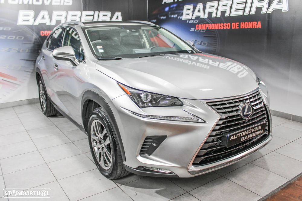 Lexus NX 300h Executive+ - 26