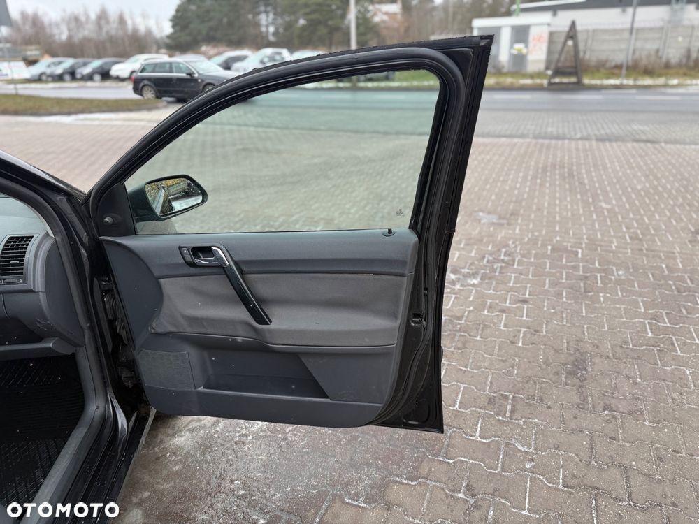 Volkswagen Polo 1.4 TDI Goal - 15