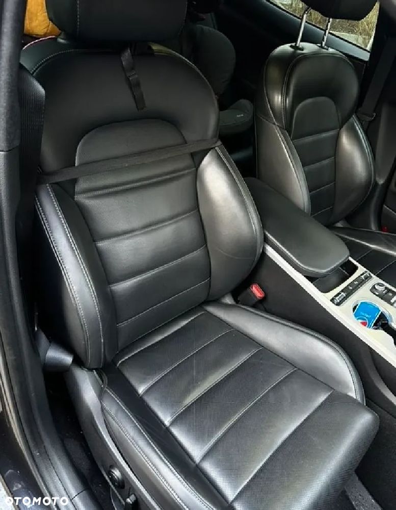 Kia Stinger 3.3 T-GDI V6 GT AWD - 16