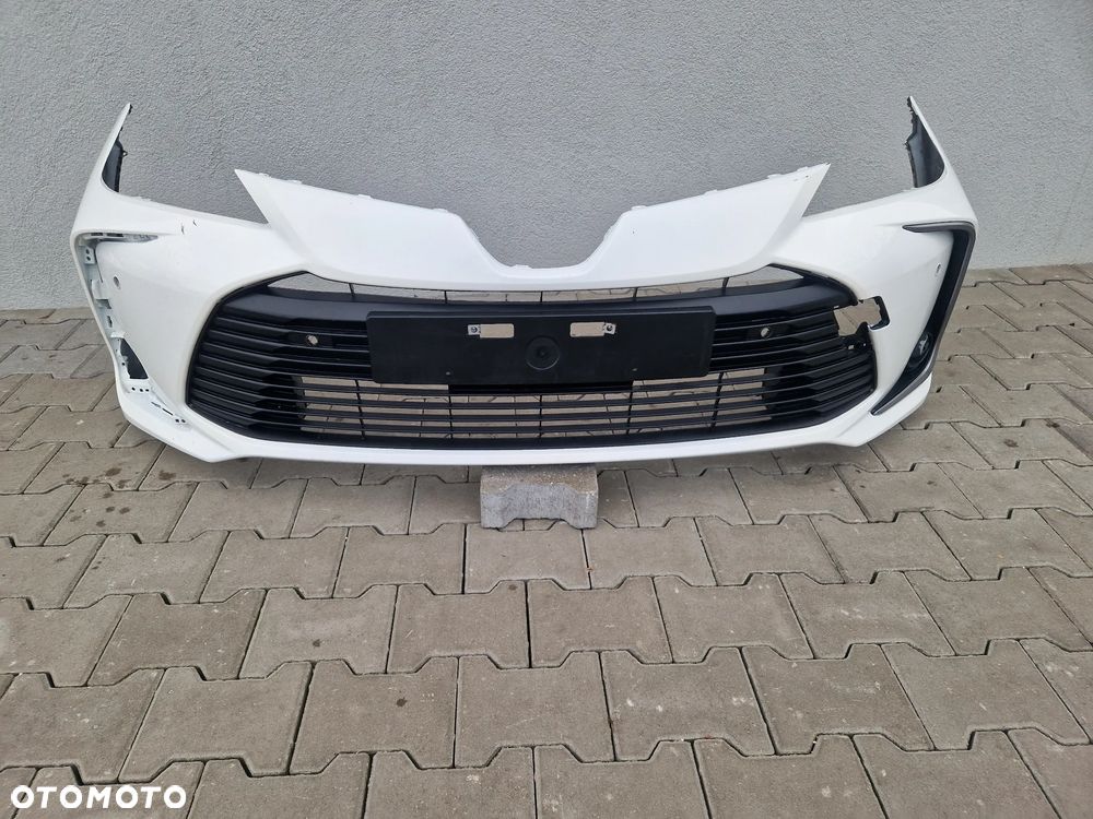 Zderzak Toyota Corolla XII E210 E21 sedan - 1