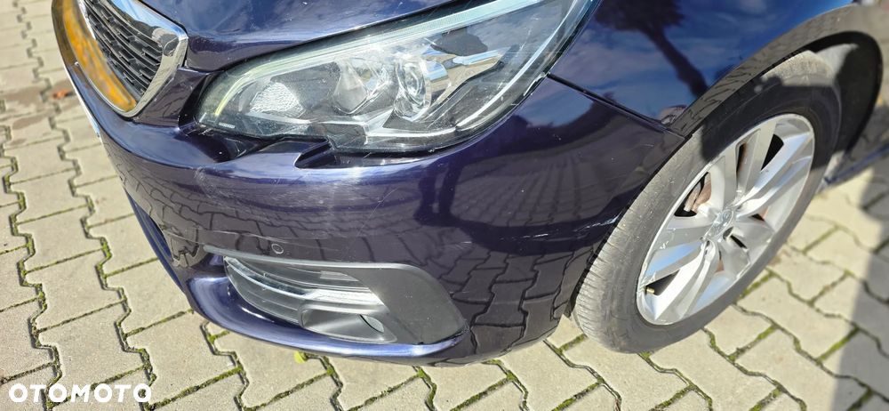 Peugeot 308 1.5 BlueHDi Active S&S EAT6 - 19