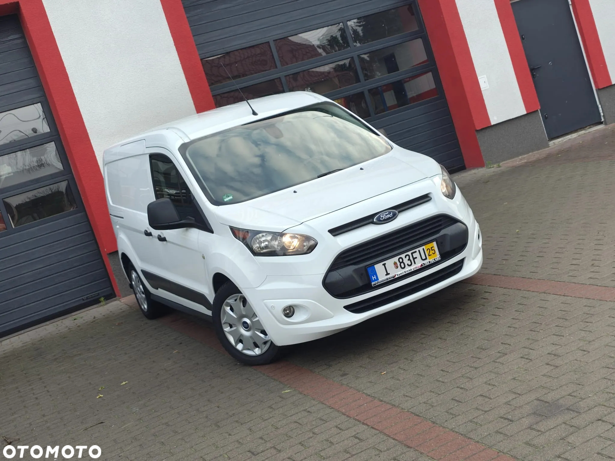 Ford TRANSIT CONNECT - 24