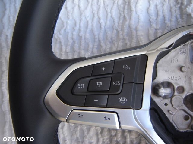 VW PASSAT B8 GOLF VII KIEROWNICA NOWA CHROM - 2
