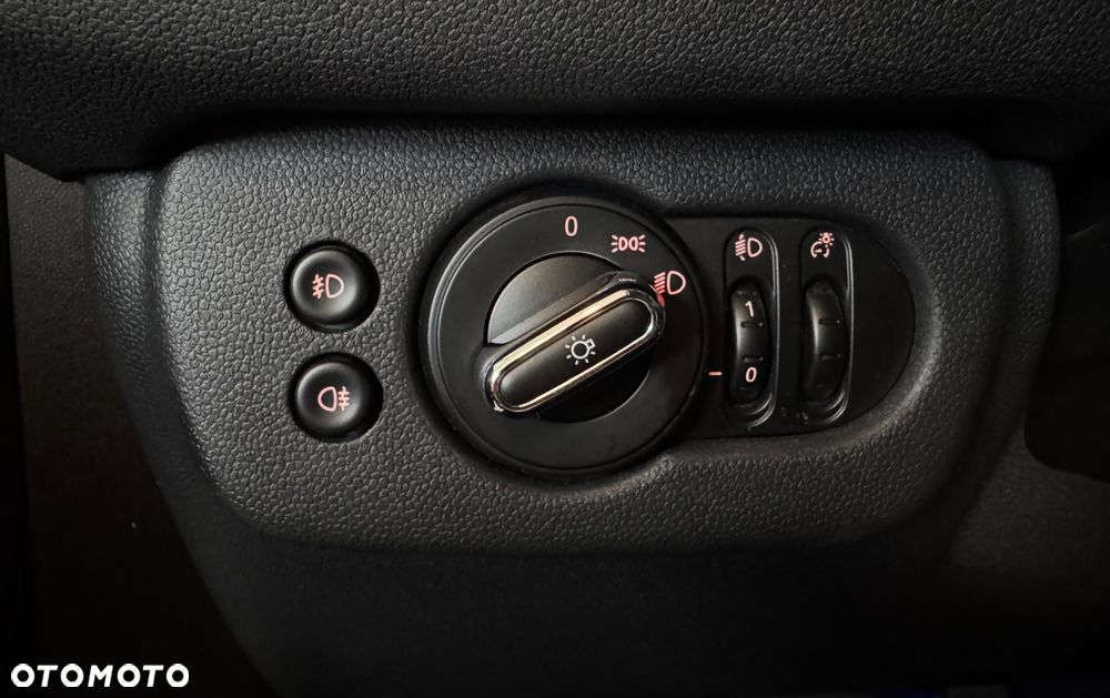 MINI Clubman Cooper - 24