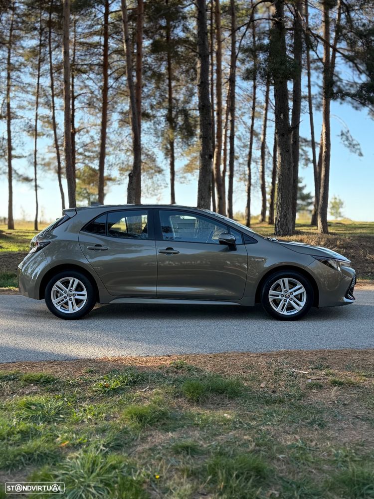 Toyota Corolla 1.8 Hybrid Comfort - 8