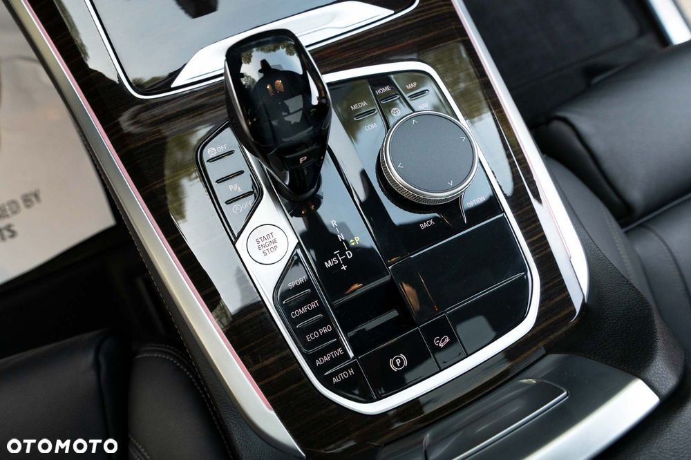 BMW X5 xDrive40i sport - 29