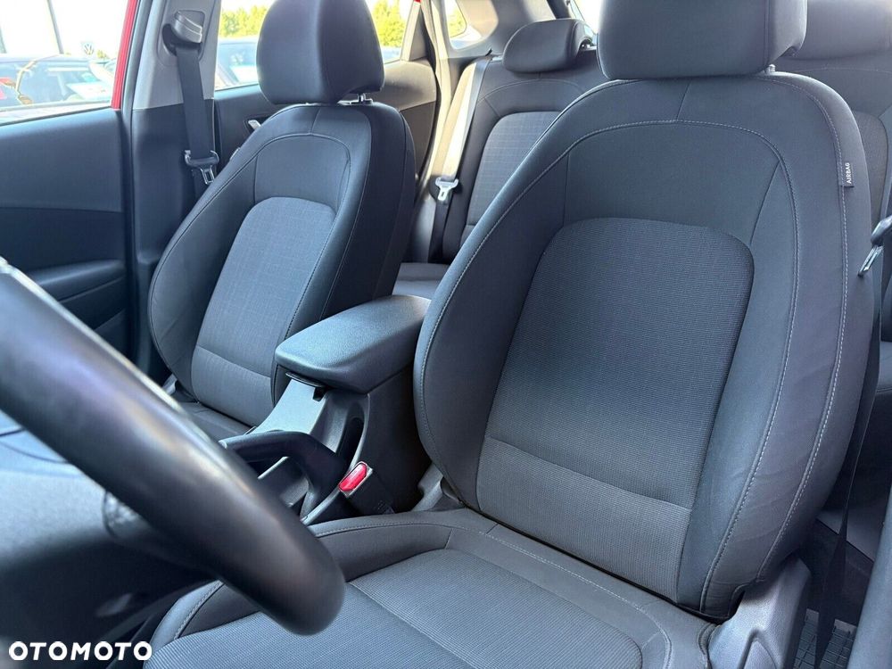Hyundai Kona - 13