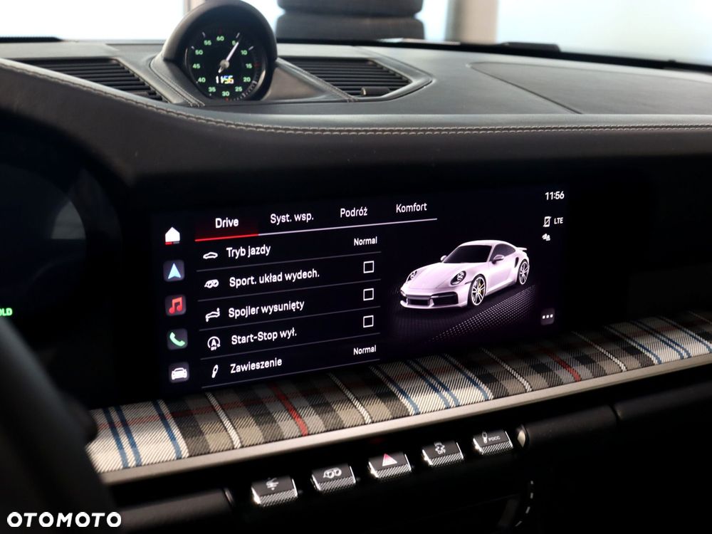 Porsche 911 Turbo 50 Years - 27