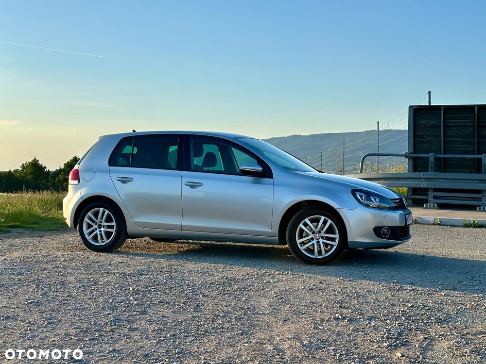 Volkswagen Golf 1.4 TSI Highline DSG - 17