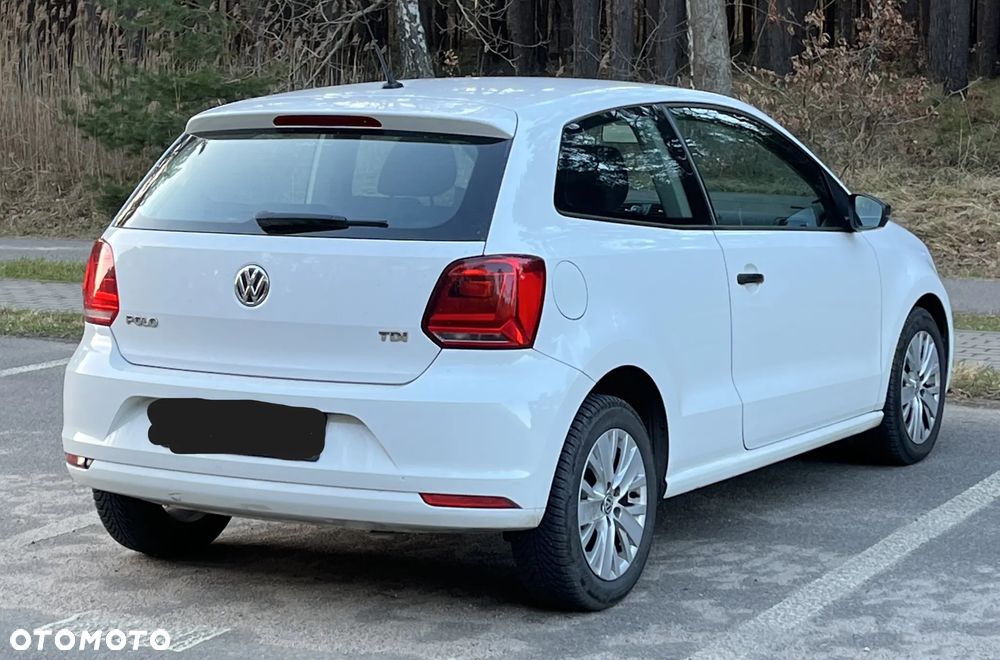 Volkswagen Polo - 2