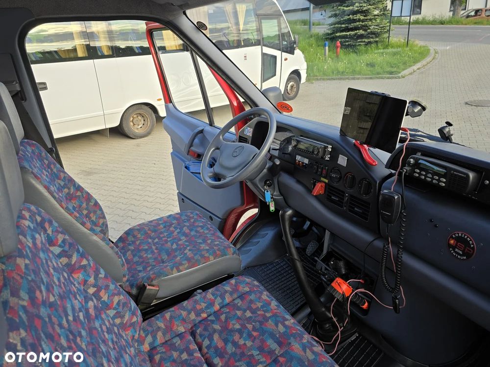 Mercedes-Benz Sprinter 412D 4x4 - 20