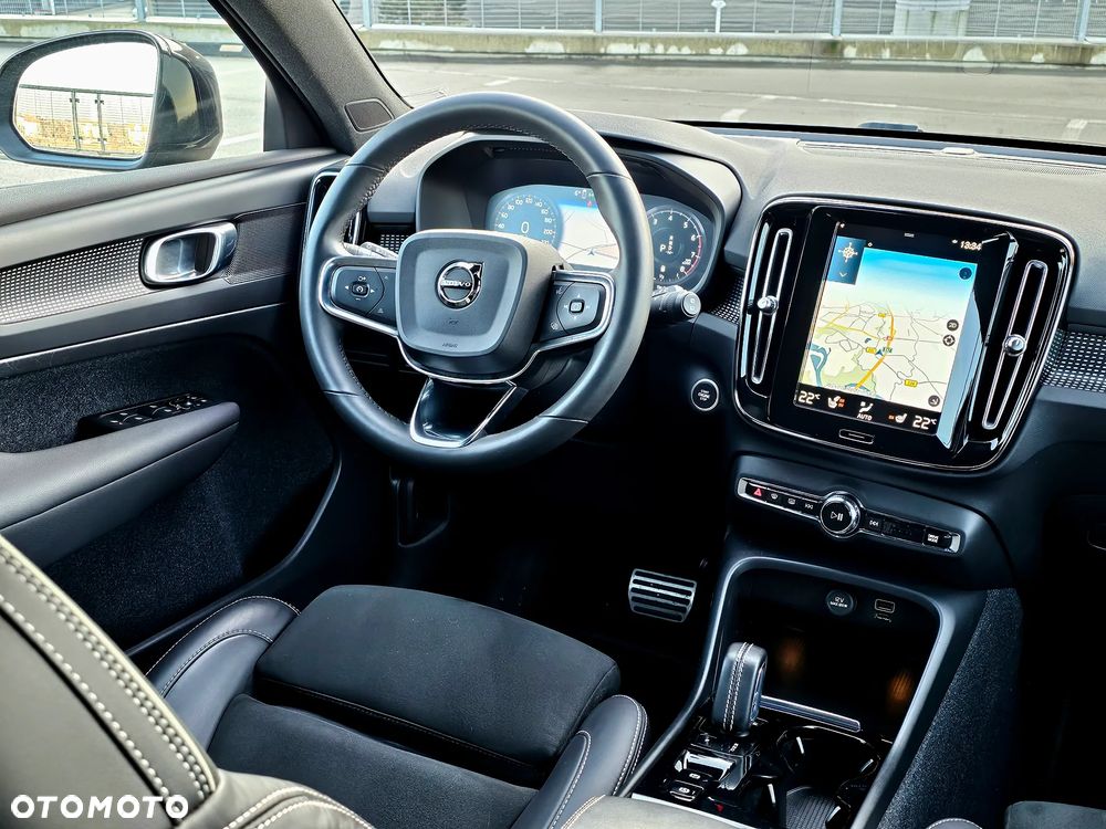 Volvo XC 40 B4 B R-Design - 18