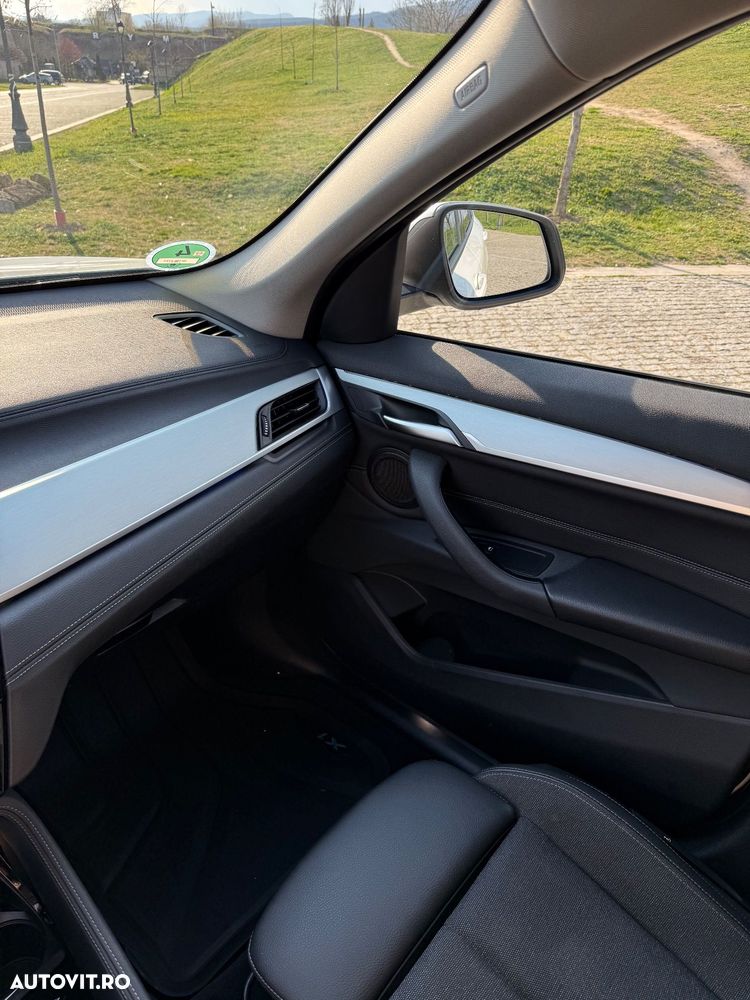 BMW X1 xDrive20d Aut. Sport Line - 19