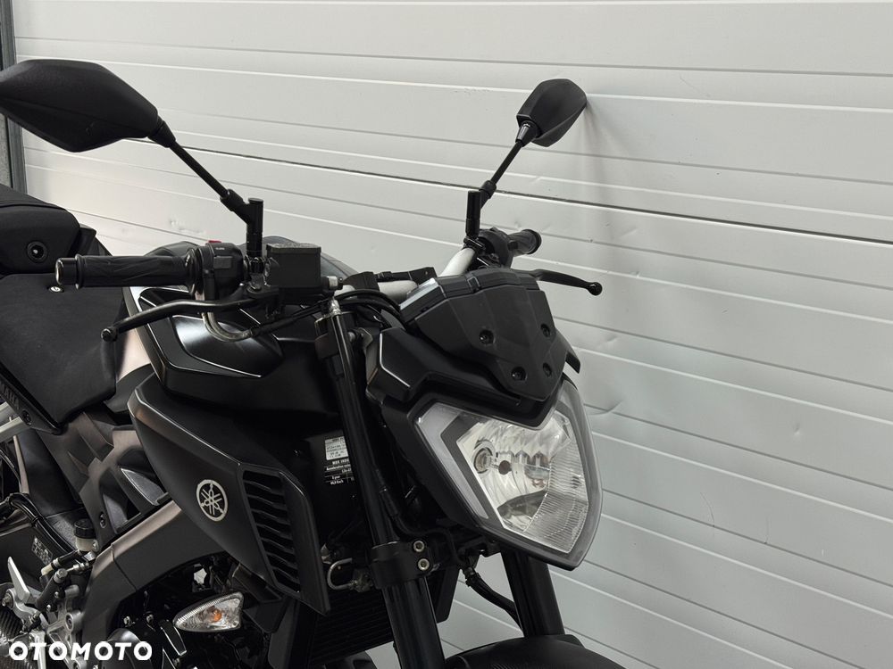 Yamaha MT - 11