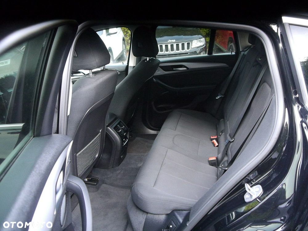 BMW X4 xDrive20d xLine - 30