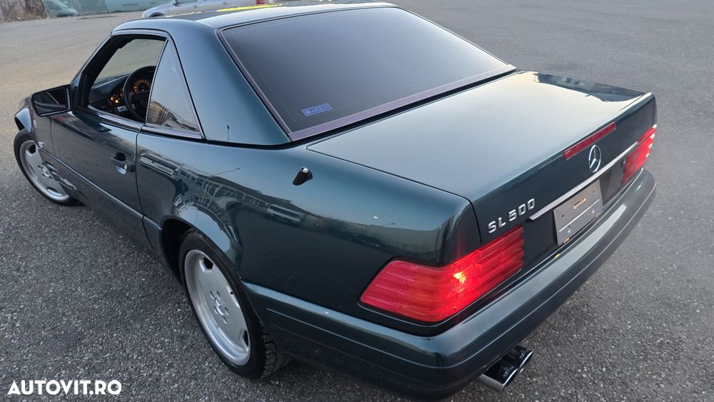 Mercedes-Benz SL - 32