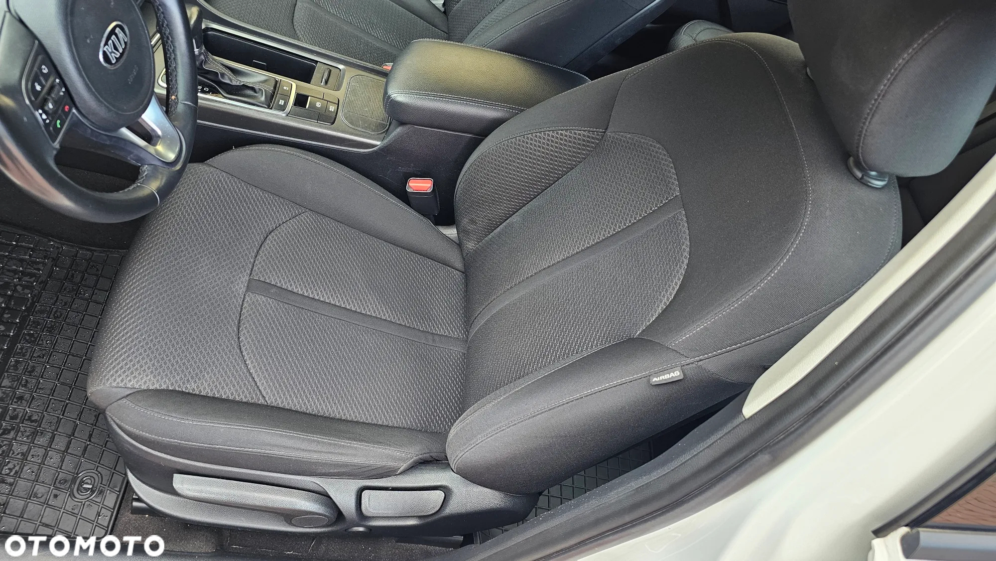 Kia Optima 1.7 CRDI L DCT - 36