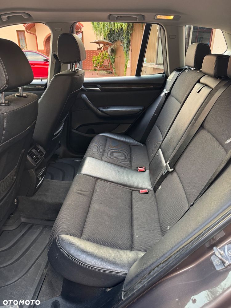 BMW X3 xDrive20d - 10