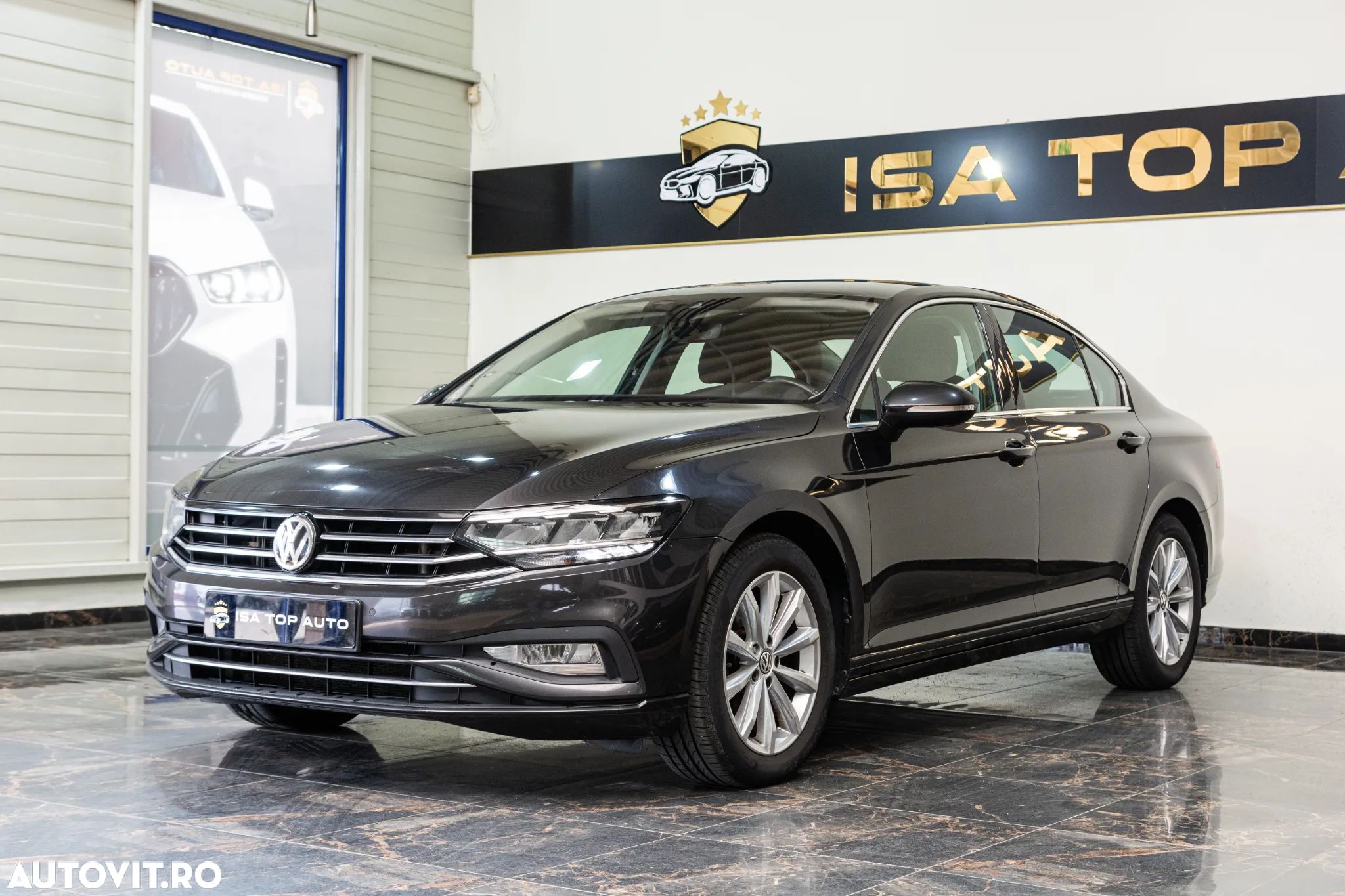 Volkswagen Passat 2.0 TDI DSG Comfortline - 1