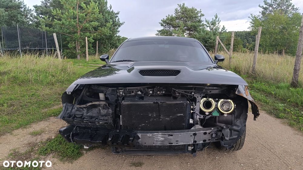 Dodge Challenger 5.7 R/T - 8