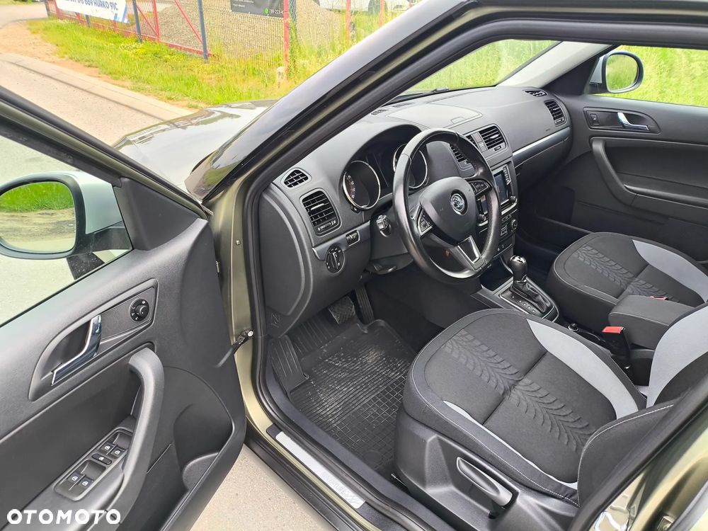 Skoda Yeti Tour Out 2.0 TDI SCR 4x4 DSG - 9