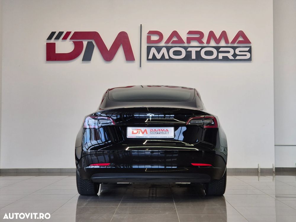 Tesla Model 3 Standard Reichweite Plus Hinterradantrieb - 20