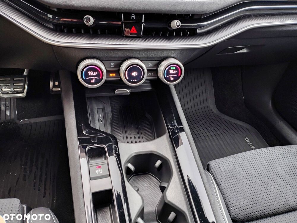 Skoda Superb - 25