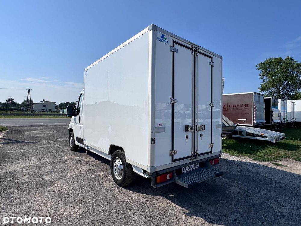 Fiat Ducato 2.3 MultiJet / Chłodnia / 230V / Carrier Xarios 350 (379) - 6
