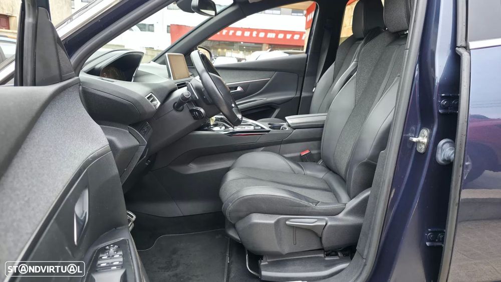 Peugeot 5008 1.2 PureTech Allure EAT8 - 7