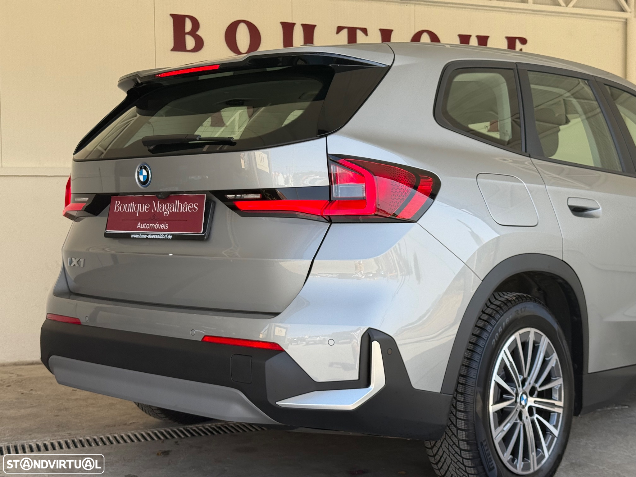 BMW iX1 xDrive30 - 18