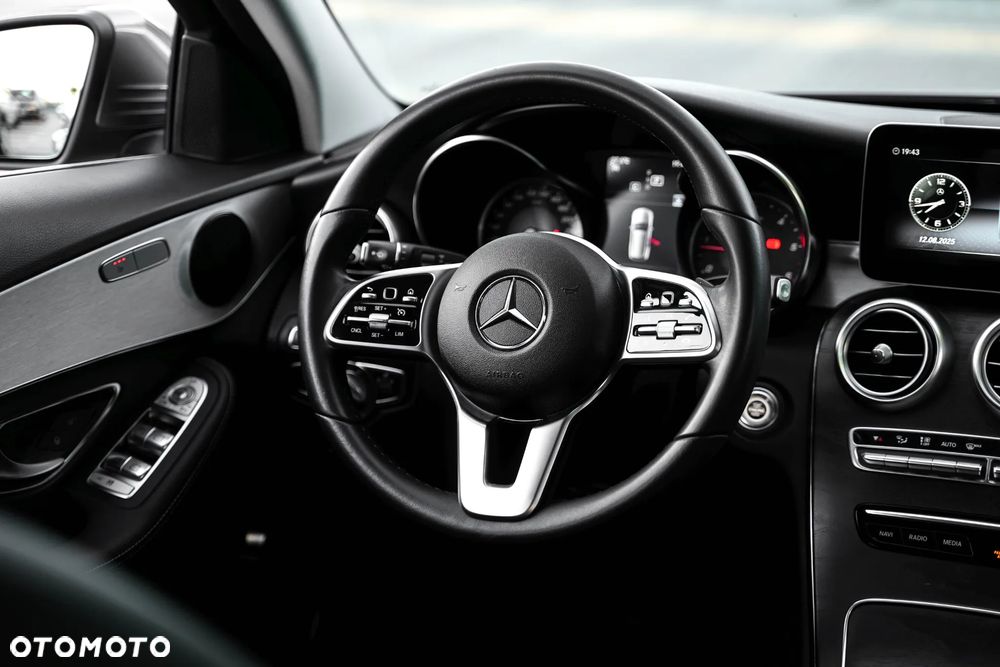 Mercedes-Benz Klasa C 200 d T 9G-TRONIC Avantgarde - 18