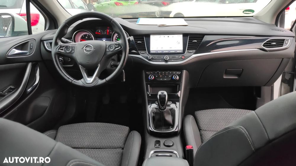 Opel Astra - 11