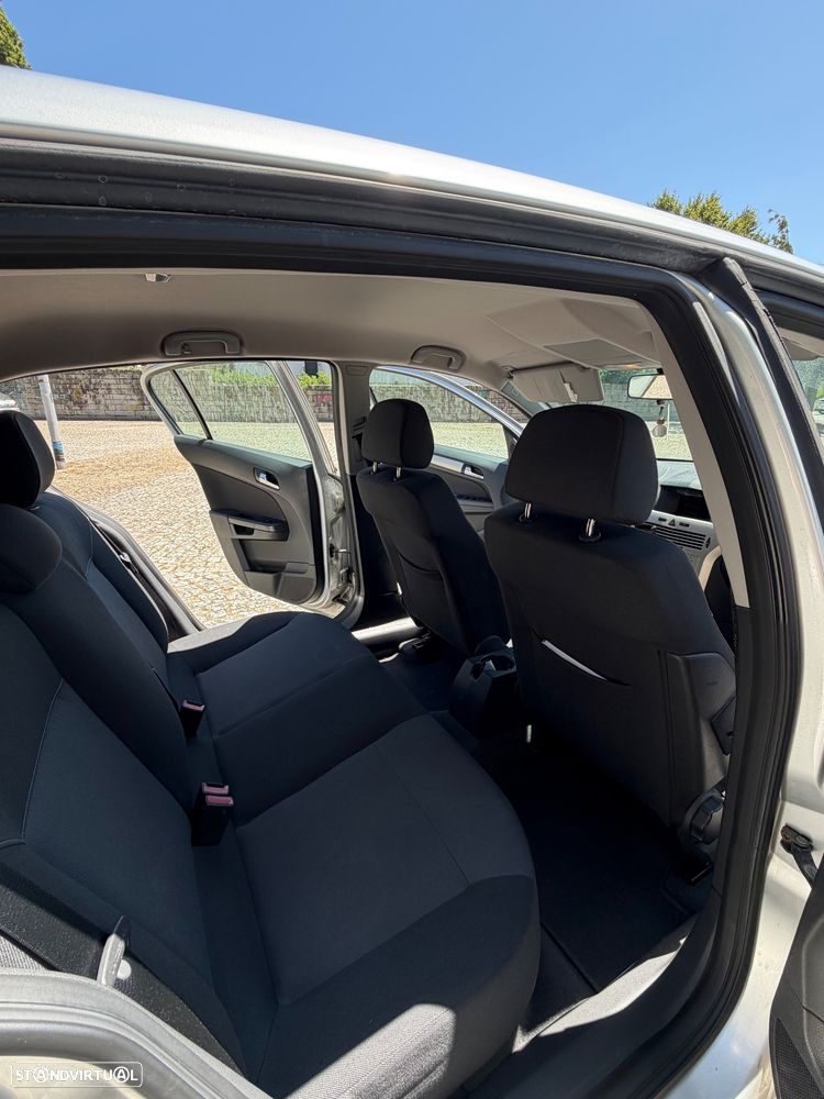 Opel Astra 1.3 CDTI Enjoy EcoFLEX - 15
