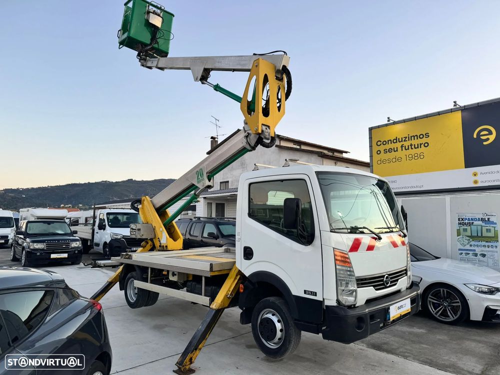 Nissan Cabstar MULTITEL HX 195  20 Mts - 14